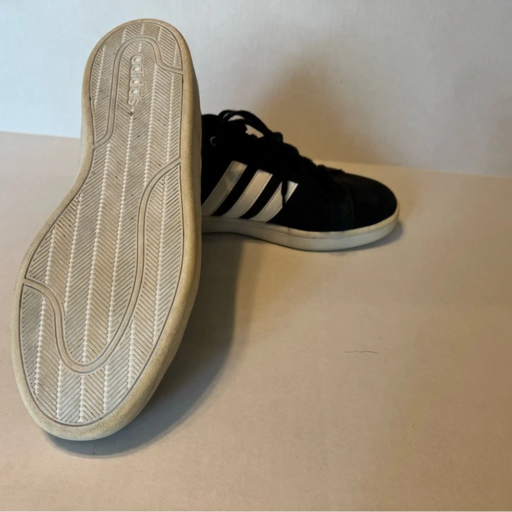 Men’s Adidas Classic cloudfoam advantage Black with White Stripes suade sneakers